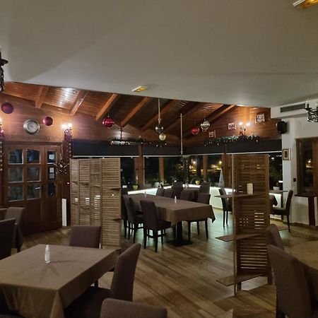 Lux Smestaj Ivanjicki Konaci Ivanjica Bagian luar foto
