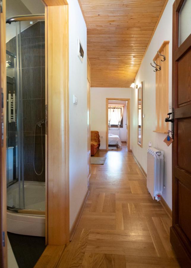 Lux Smestaj Ivanjicki Konaci Ivanjica Bagian luar foto