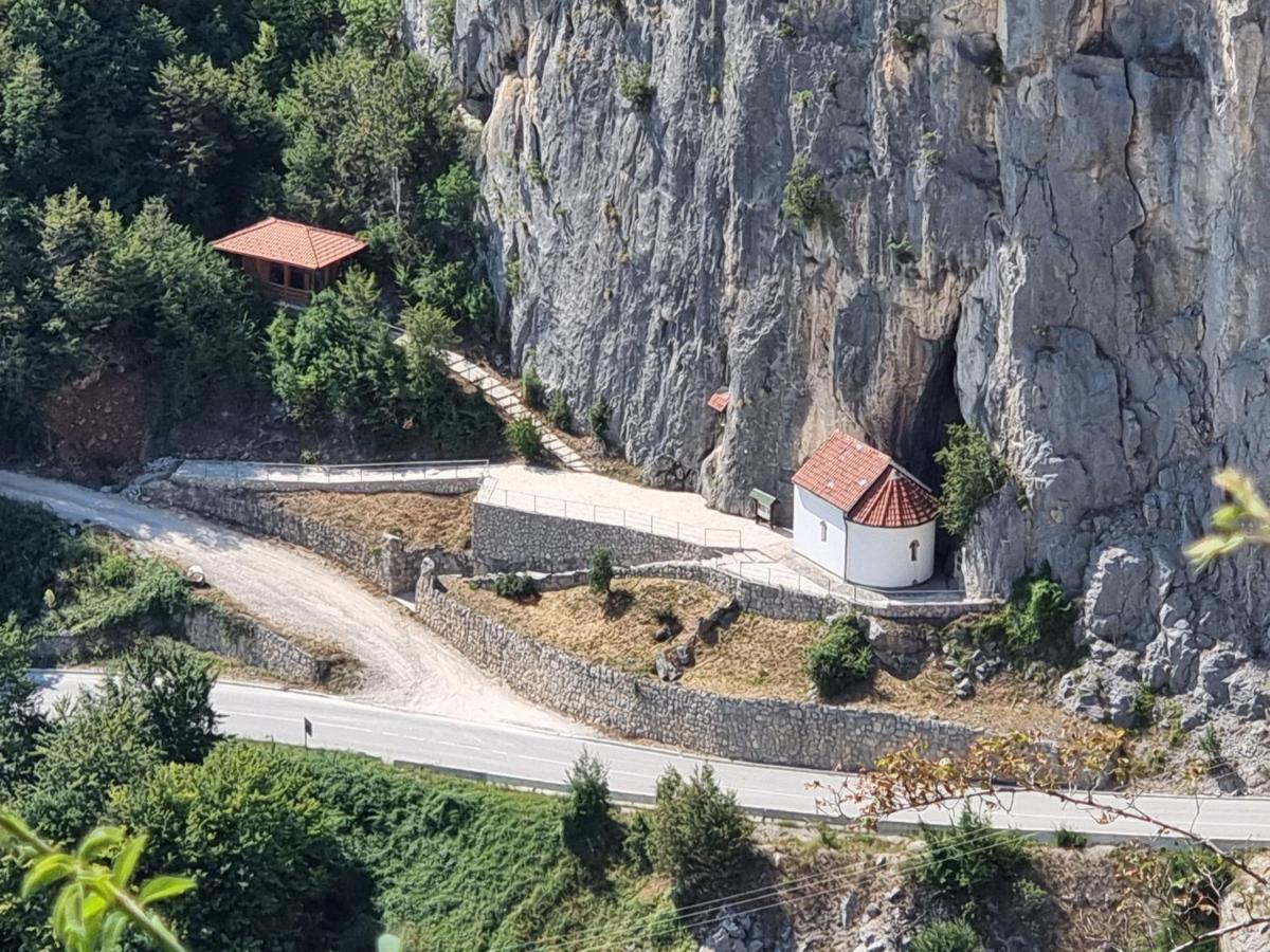 Lux Smestaj Ivanjicki Konaci Ivanjica Bagian luar foto