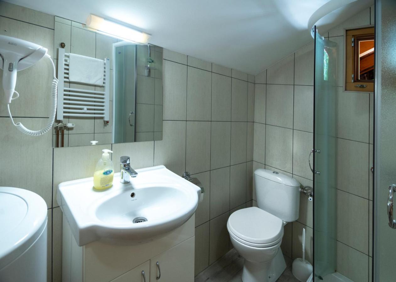 Lux Smestaj Ivanjicki Konaci Ivanjica Bagian luar foto