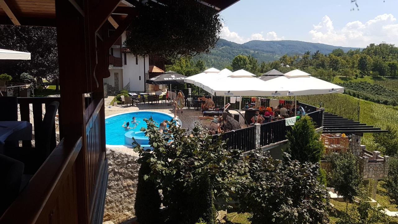 Lux Smestaj Ivanjicki Konaci Ivanjica Bagian luar foto
